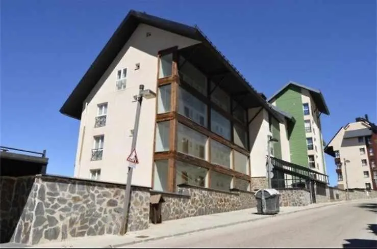 Holidays, Edificio Serraneu, Sierra Nevada 4 Personas Y Parking Spanien