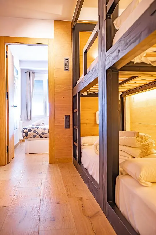 Holidays, Edificio Serraneu, Sierra Nevada 4 Personas Y Parking Apartment